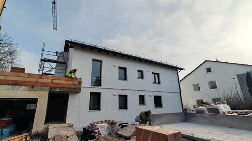 Hausansicht - 4 Zimmer Etagenwohnung zum Kaufen in Bad Füssing