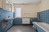 Altes Badezimmer - 
