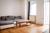 1.jpg - Großzügige, renovierte Altbauwohnung mit großem Balkon im begehrten Samariterkiez.