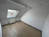 Schlafzimmer 2 - Etagenwohnung mit 75,00 m&sup2; in Eisenach zur Miete