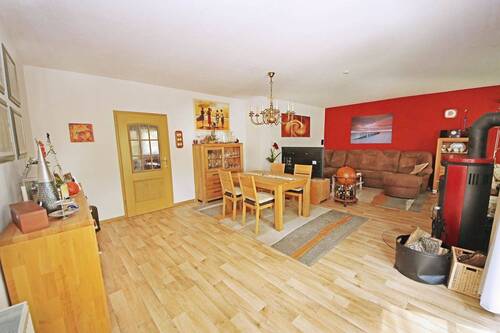 Wohnzimmer im EG - 