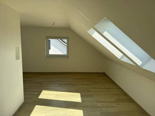 Dachgeschosszimmer - 