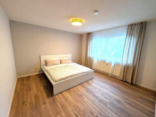 Schlafzimmer - 2 Zimmer Etagenwohnung zur Miete in Kaiserslautern