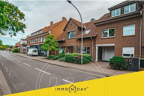 Das Wohnhaus - NEU: Großzügiges Wohnhaus mit 9-Zimmern in Meppen zum Kauf!