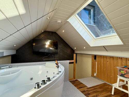 Anbau: Obere Ebene - 