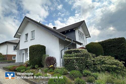 Außenansicht - Schönes und sehr gepflegtes Einfamilienhaus in gefragter Lage von Simmern