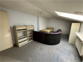 Schlafzimmer DG - 