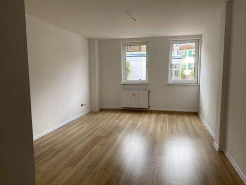 Bild 4 - Große 2-Raum Wohnung mit Einbauküche