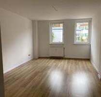 Große 2-Raum Wohnung mit Einbauküche - Steinbach-Hallenberg