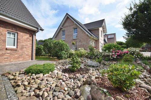 Vorgarten - Einfamilienhaus mit 164,70 m&sup2; in Steinburg zum Kaufen