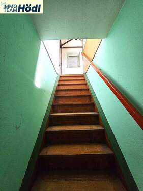 Treppe ins DG - 