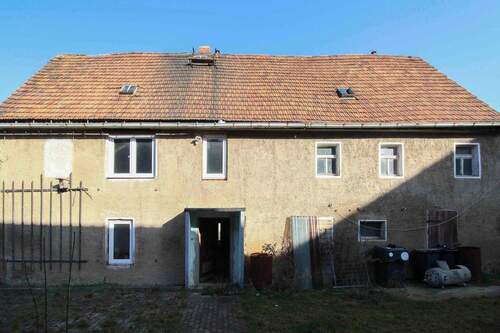 Objektansicht - Großes Grundstück mit Scheune - ideale Neubau- oder Sanierungschance