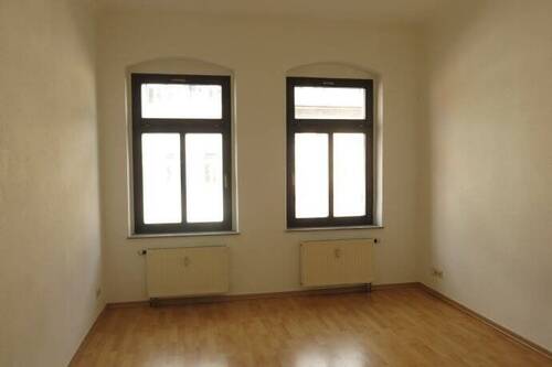Bild 2 - Sonnige, großzügige 3-Zimmer-Wohnung