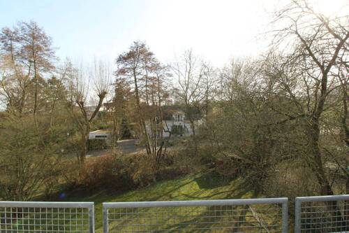 Blick in die Natur - 4 Zimmer Etagenwohnung in Kassel