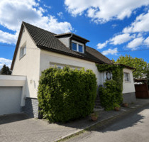 Ihr neues Zuhause: Einfamilienhaus mit Garten in ruhiger Lage von C-Adelsberg - Chemnitz