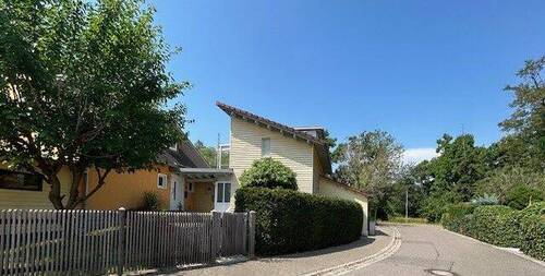 Straßenansicht - 