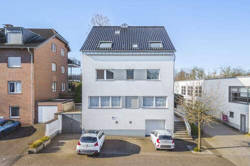Vorderansicht - Mehrfamilienhaus, Wohnhaus zum Kaufen in Aachen