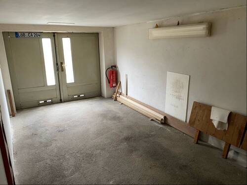Garage im Erdgeschoß - 