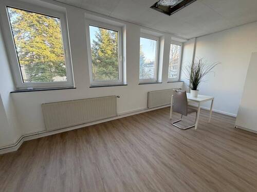 Zimmer 2 - 3 Zimmer Büro in Hamburg