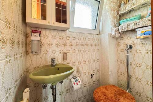 Gäste-WC EG - 