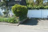 Einzelgarage+Stellplatz - 