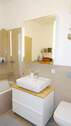 Modernes Bad mit Wanne - 