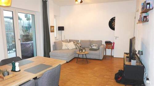 Wohnküche mit Balkon - 