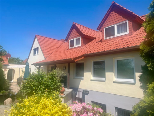  Gartenseite Zugang Souterrain/Keller - 8 Zimmer Einfamilienhaus zum Kaufen in Leipzig