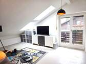 Wohnen 3 - Super schicke, fast neue, 1,5 Zimmer Dachgeschoss-Wohnung mit viel Charme, Licht und Luft!
