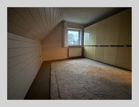 Schlafzimmer links - 