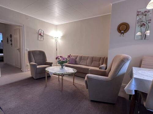 Wohnzimmer - 2 Zimmer Etagenwohnung in Büsum