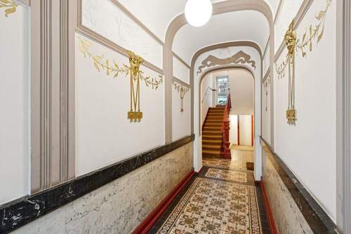 Eingangsbereich - 4 Zimmer Etagenwohnung zum Kaufen in Berlin