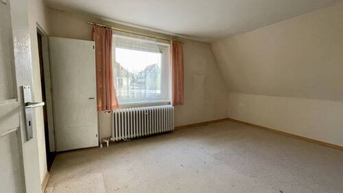 Schlafzimmer im Dachgeschoss - 