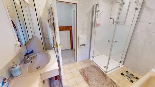Bad - hinten - 