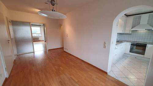 Wohnen-Essen-Küche - Etagenwohnung mit 88,00 m&sup2; in Staufen im Breisgau zur Miete