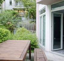 Provisionsfrei! Einzigartiges Atelier-Gartenhaus in Bestlage an der Münchener Freiheit