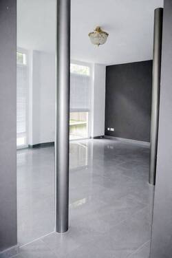 Erdgeschoss - 4 Zimmer Büro in München