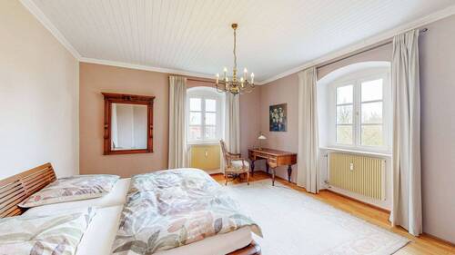 Schlafzimmer 2 OG - 