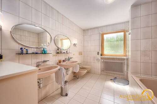 Tageslichtbad OG - 