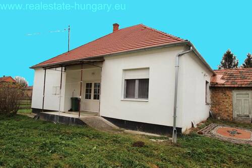 Bild 4 - Einfamilienhaus mit 100,00 m&sup2; in Sávoly zum Kaufen