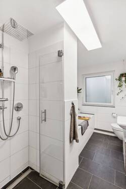 Bad - Etagenwohnung mit 95,30 m&sup2; in Ludwigsburg / Pflugfelden zum Kaufen