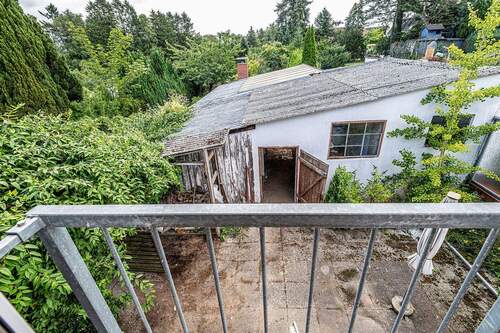 Gartenblick aus Schlafzimmer 2 - 
