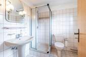 Badezimmer DG - 