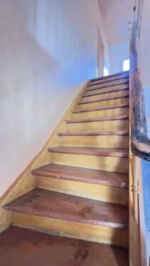 Treppenaufgang Altbau - 