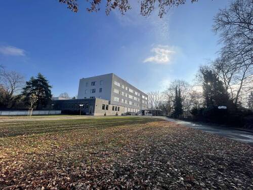 Hausansicht - 3 Zimmer Etagenwohnung zum Kaufen in Berlin