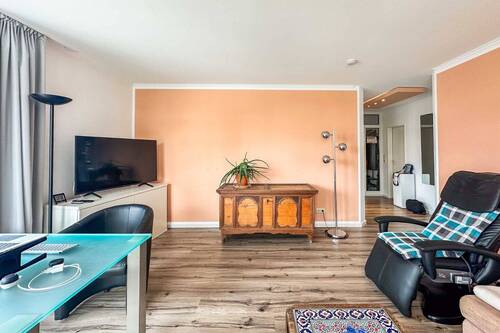 Wohnbereich Impression - Etagenwohnung mit 64,00 m&sup2; in Köln zum Kaufen