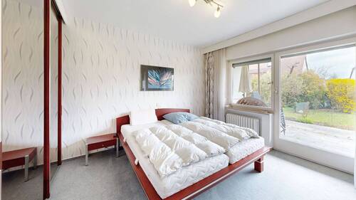 Schlafzimmer EG - 