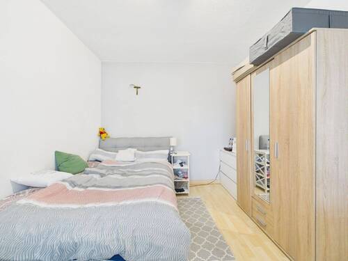 Schlafzimmer EG - 