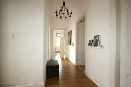 Flur - 3 Zimmer Etagenwohnung zur Miete in Stade