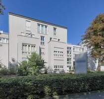 Wohnjuwel im Herzen von Karlsruhe! Schöne Wohnung zum Träumen mit zwei TG-Stellplätzen.